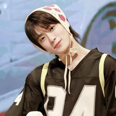 Vernon (Chwe Hansol) from KPop group SEVENTEEN.